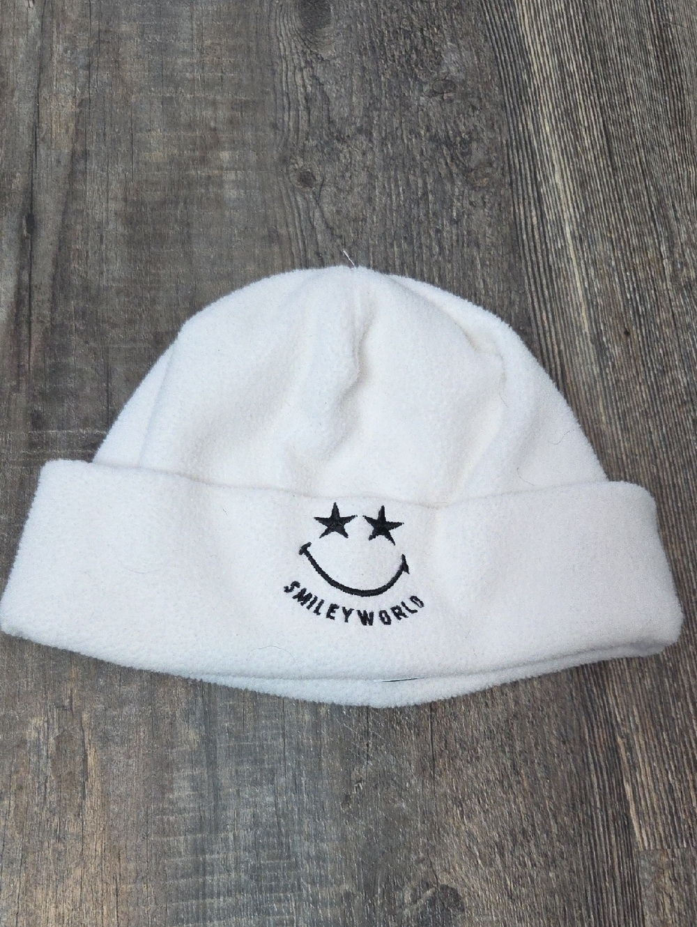 SmileyWorld White Fleece Beanie with Embroidered Star Smile